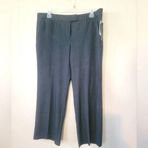 Daisy Fuents Womans Straight Leg Gray Mid Rise Short 16w Dress Pants